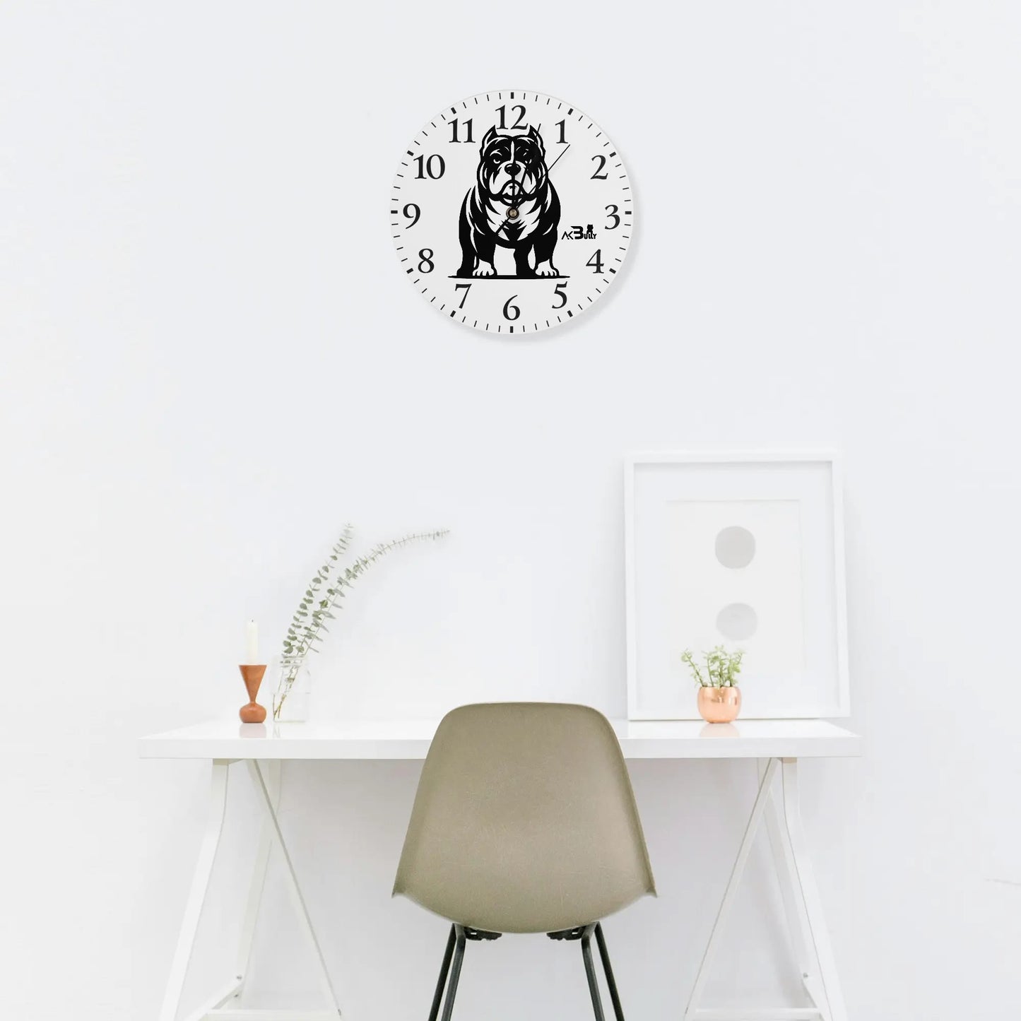 BBY B Wall Clock Round Shape